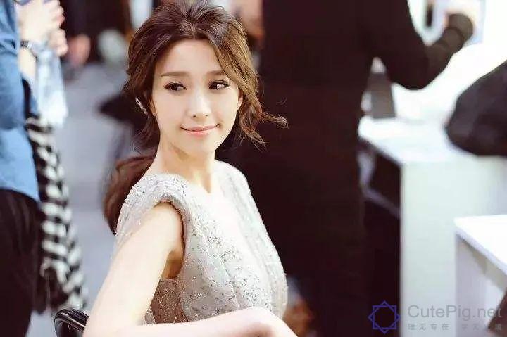 闹鬼胜地TVB,难道撞鬼也是每个艺人的必修课?插图33 闹鬼胜地TVB,难道撞鬼也是每个艺人的必修课?插图33